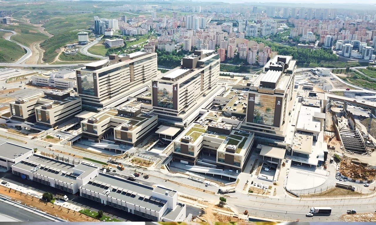 Başakşehir Çam ve Sakura Şehir Hastanesi